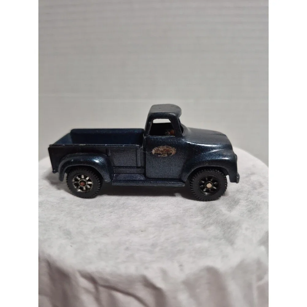 Maisto TONKA 1956 Ford Pick-up Truck 1:64 Scale